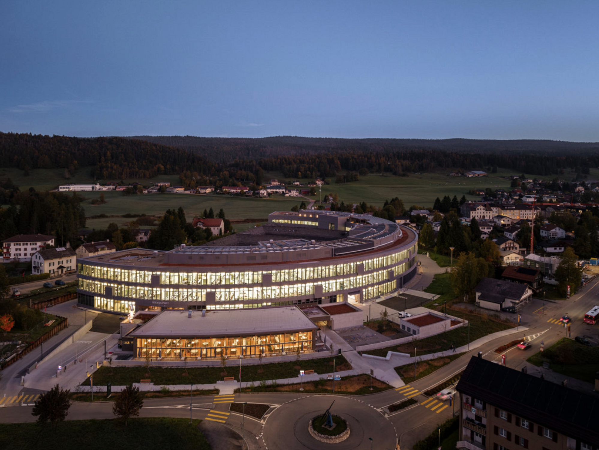 l'arc, manufacture audemars piguet au brassus