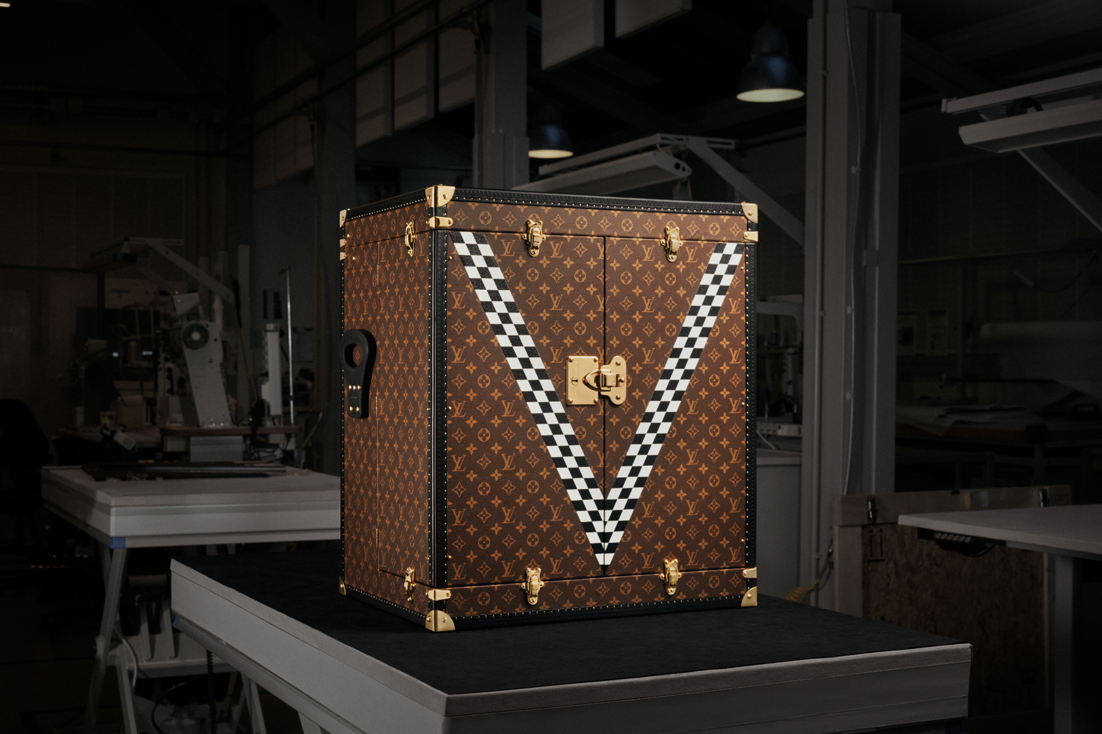 louis vuitton malle formule 1