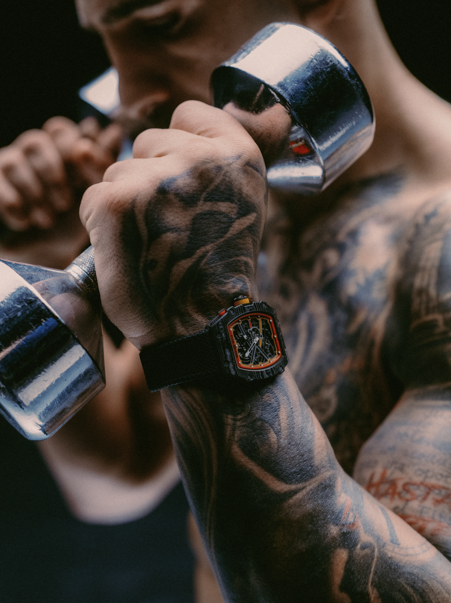 Le champion de MMA Ilia Topuria porte une montre de luxe Richard Mille