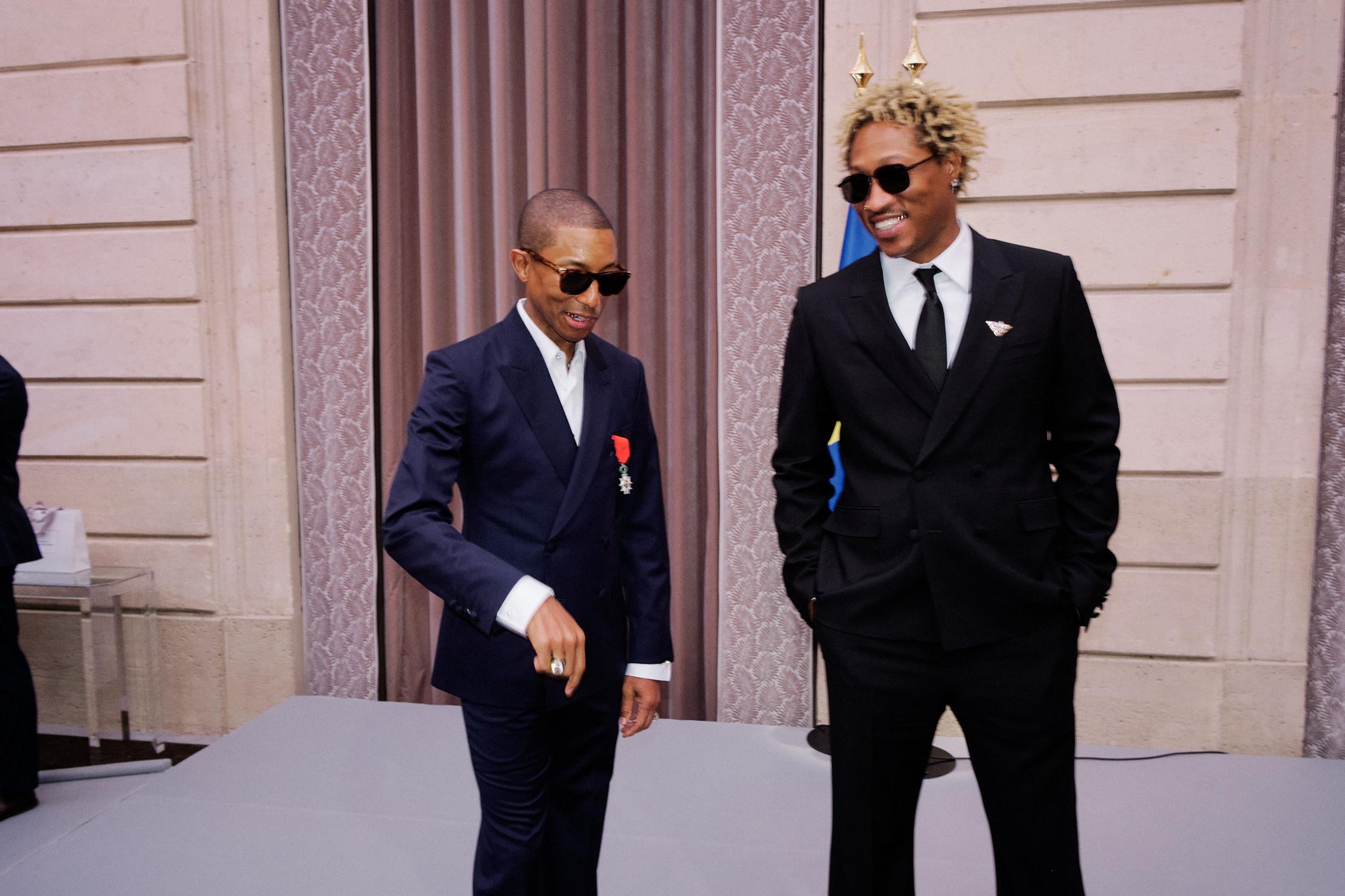 pharrell williams &agrave; l'elys&eacute;e - chevalier l&eacute;gion d'honneur