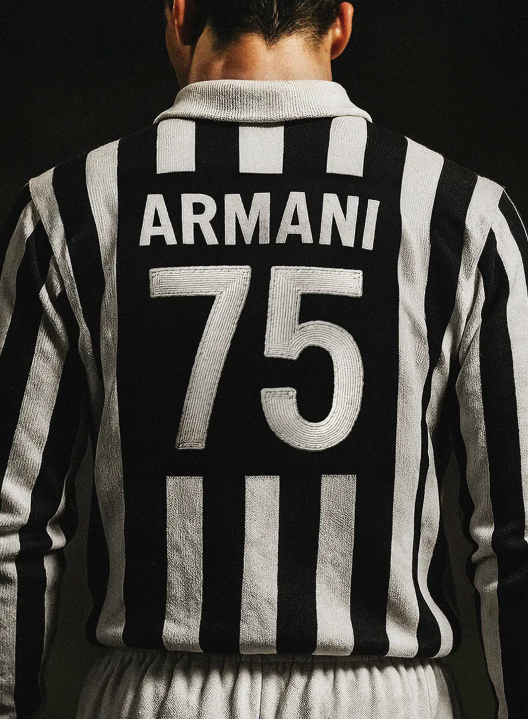 Giorgio Armani signe le vestiaire formel de la Juventus