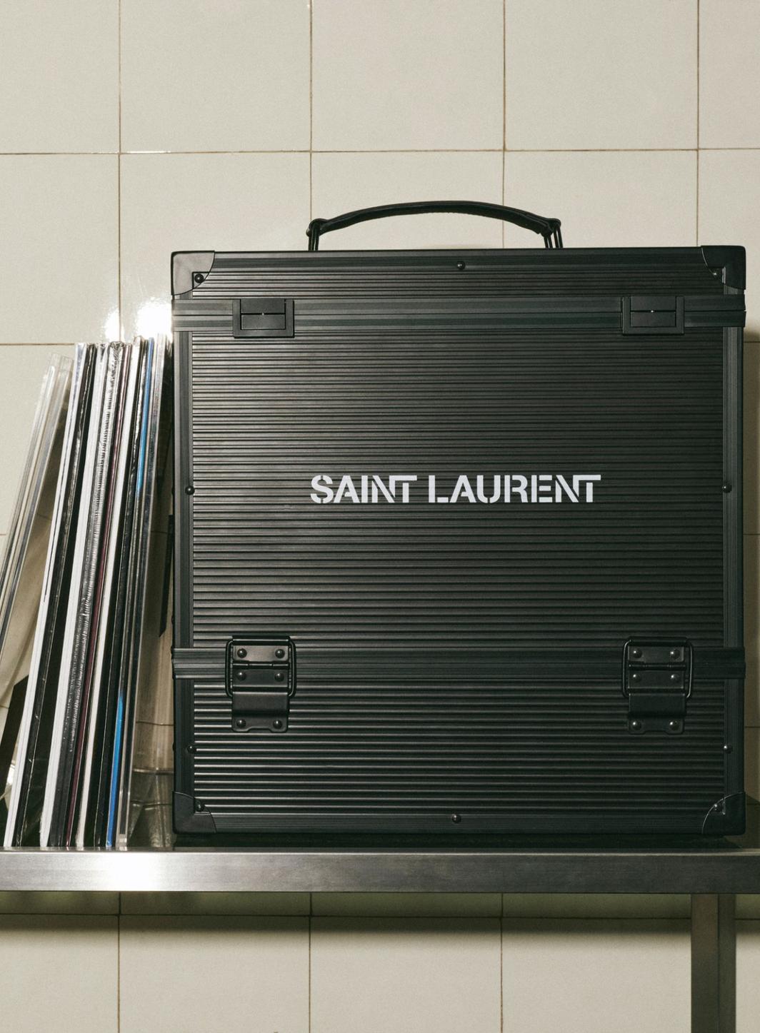 Saint Laurent transforme l’Avent en expérience musicale