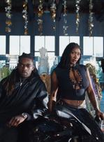 Le Printemps Haussmann prête son décor au nouveau clip d'Aya Nakamura