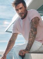 David Beckham dévoile sa première collection pour BOSS