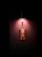 Yves Saint Laurent Beauté installe son Lovenude Hôtel à Paris