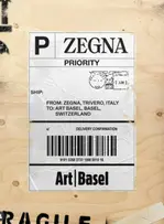 La maison Zegna renforce sa présence dans le monde artistique avec Art Basel