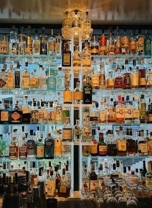 Pernod Ricard lance un plan de réorganisation face à la crise des spiritueux