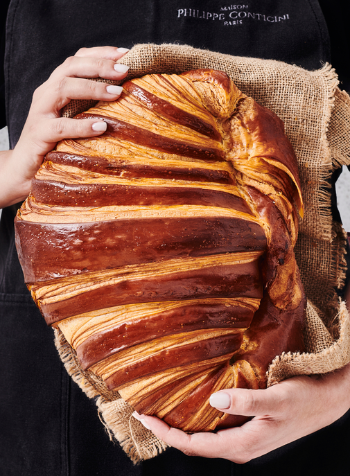 Le chef Philippe Conticini démocratise ses pâtisseries XXL avec Uber Eats