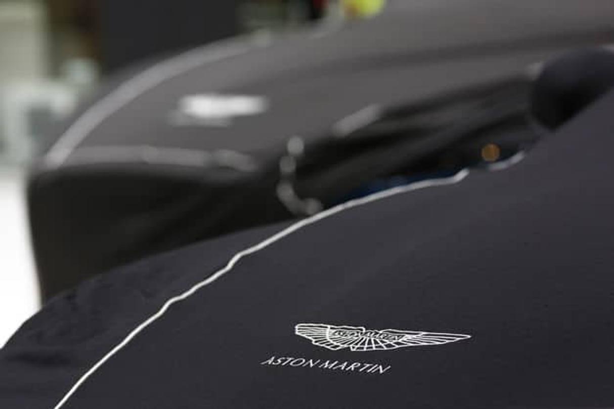 Aston Martin aston martin mercedes