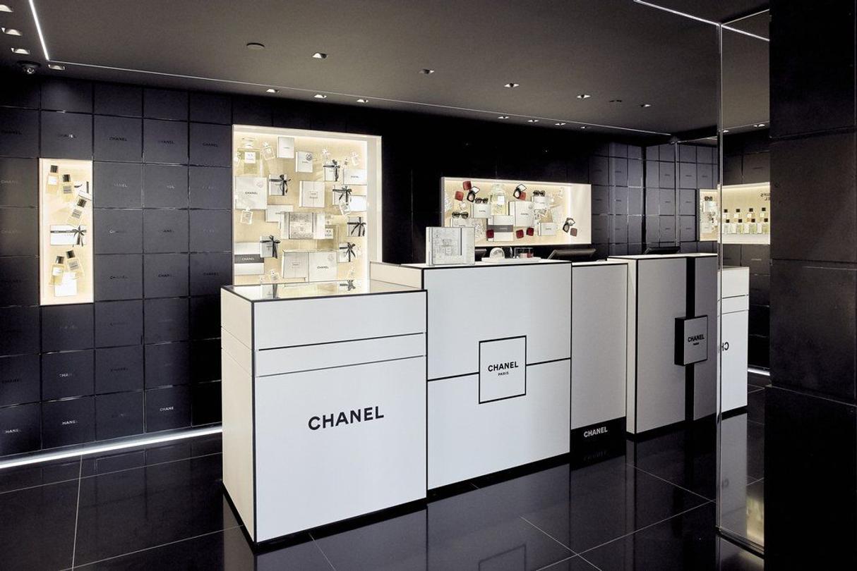 Chanel Beauté 52 avenue des Champs Elysées