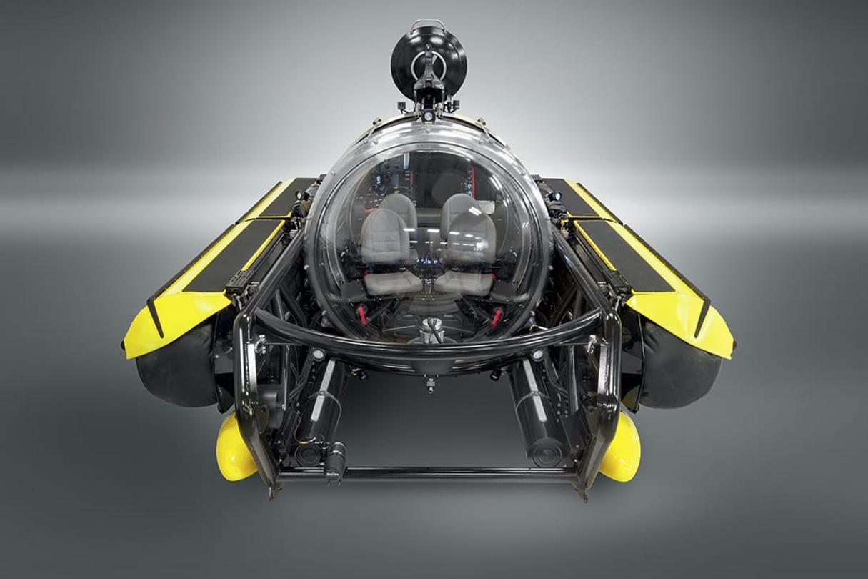 C Explorer 5 limousine sous-marine