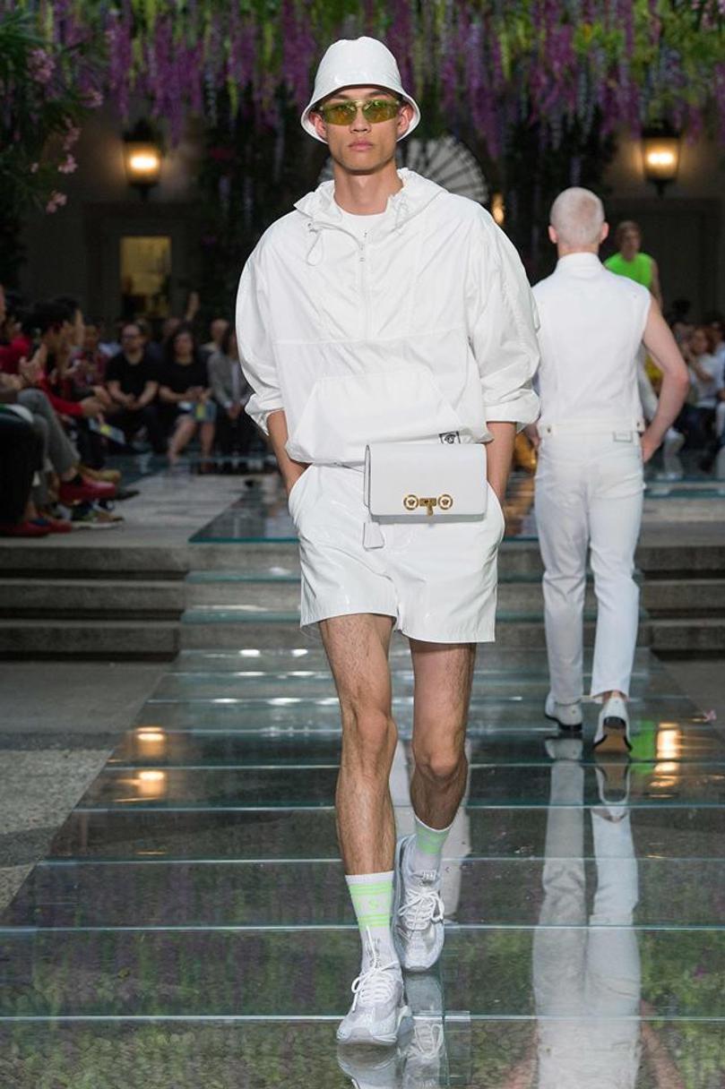 versace-lunette-cyclisme-defile-homme-fashion-week-journal-du-luxe