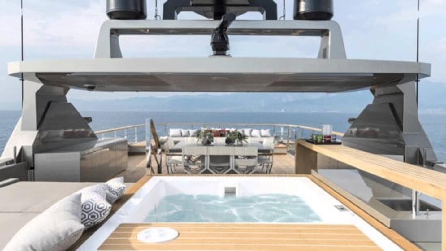 yacht luxe