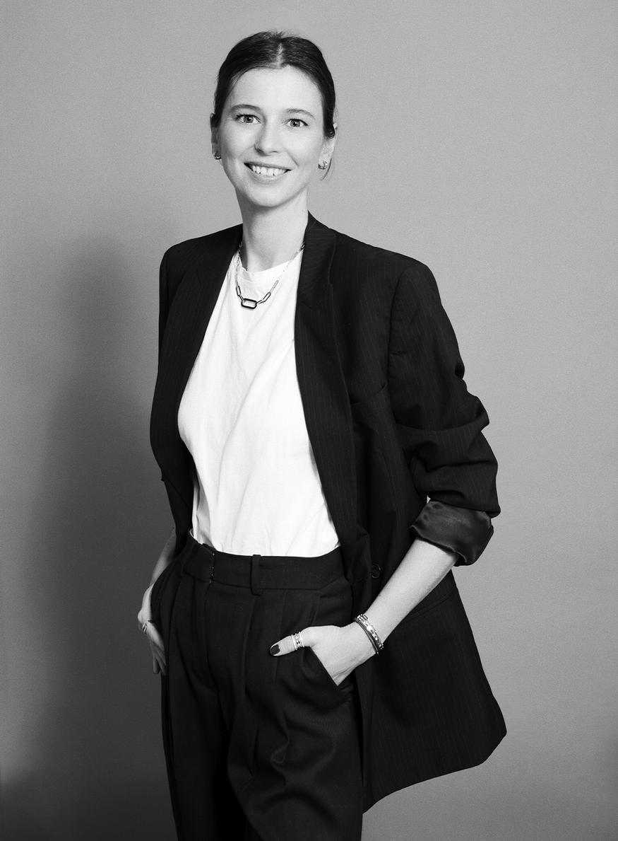 Astrid de Montlivault, dinh van