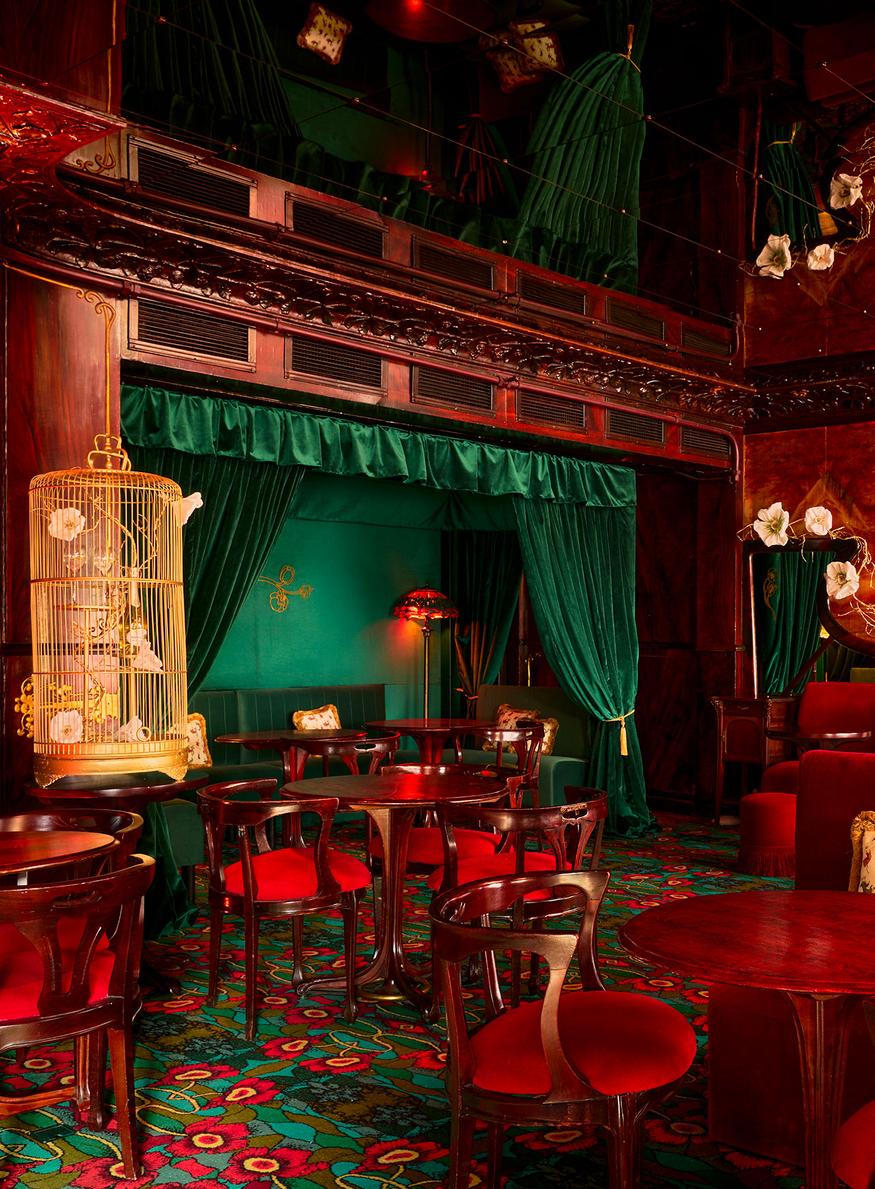 nouveau restaurant champagne à paris chez maxim's