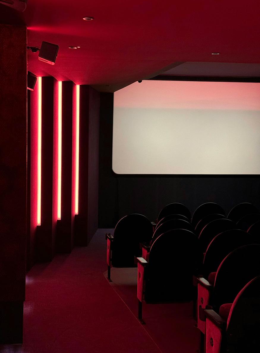 chanel, projection du défilé à la gare du midi le 28 avril 2026 à 18H