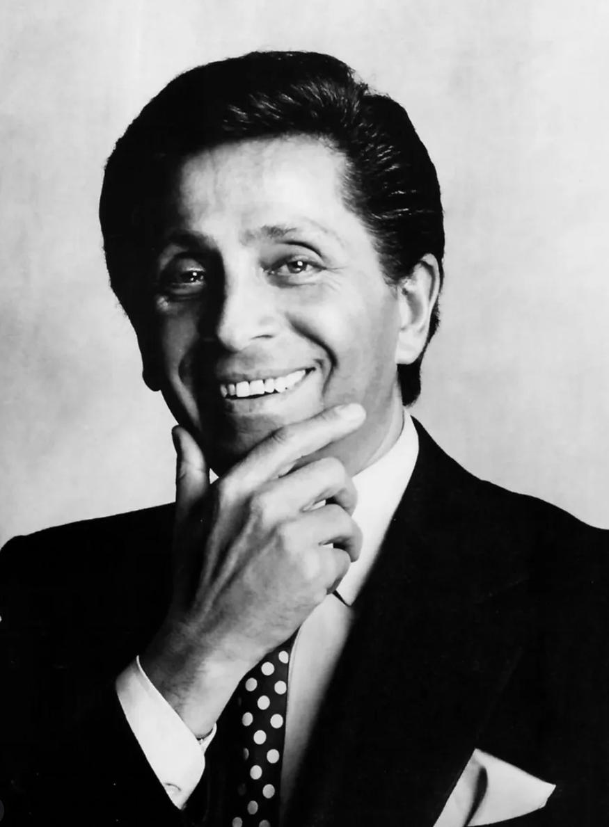 Disparition du couturier Valentino