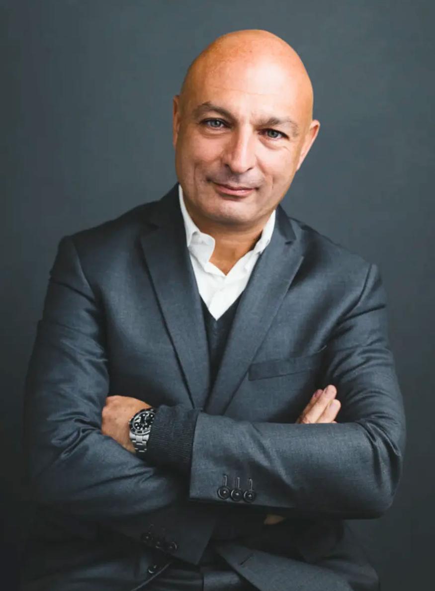 Portrait d'une interview de Michael Jaïs (Launchmetrics) autour de la performance des marques en 2026 et de l'usage de l'intelligence artificielle