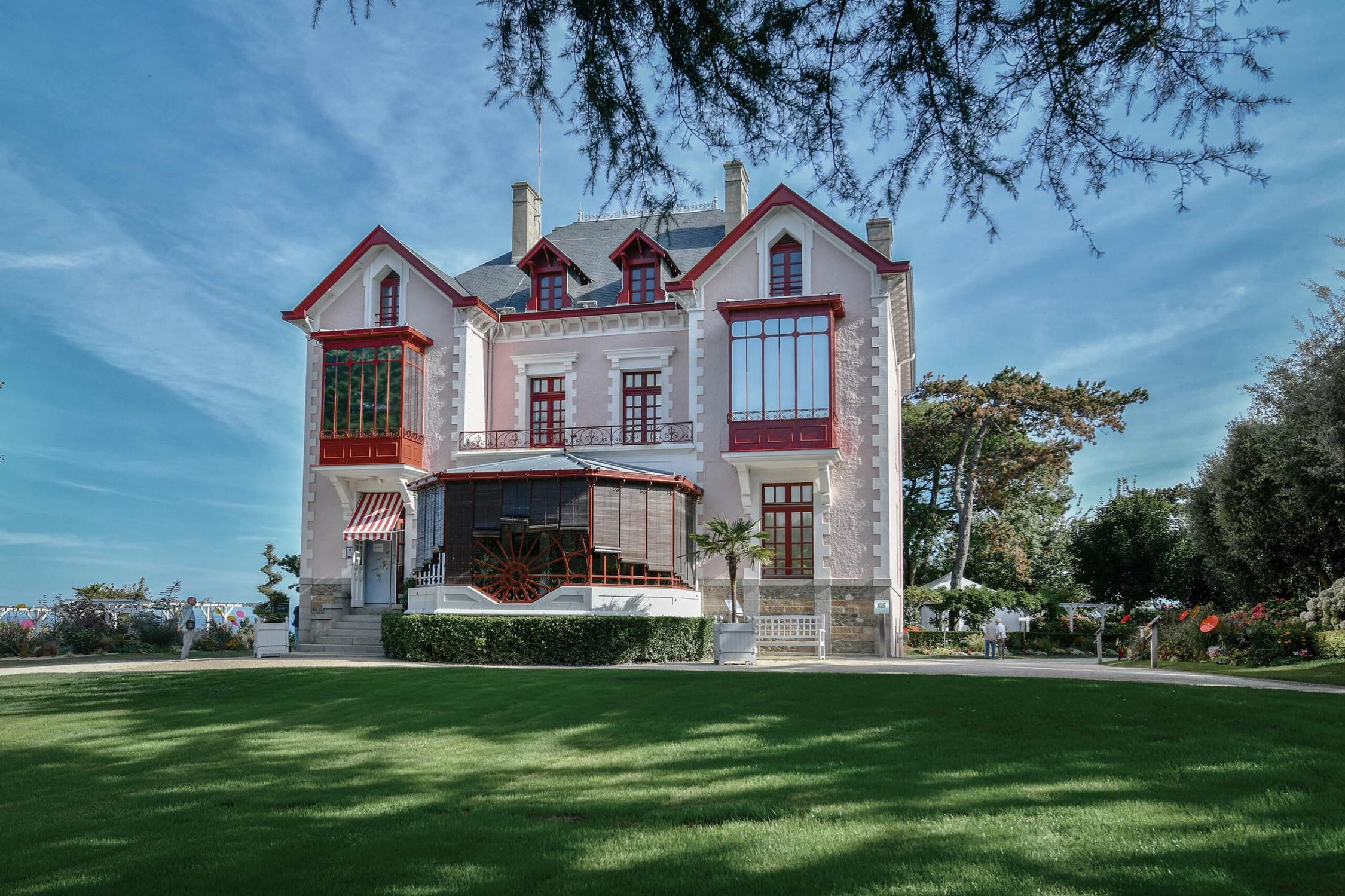 mus&eacute;e christian dior granville
