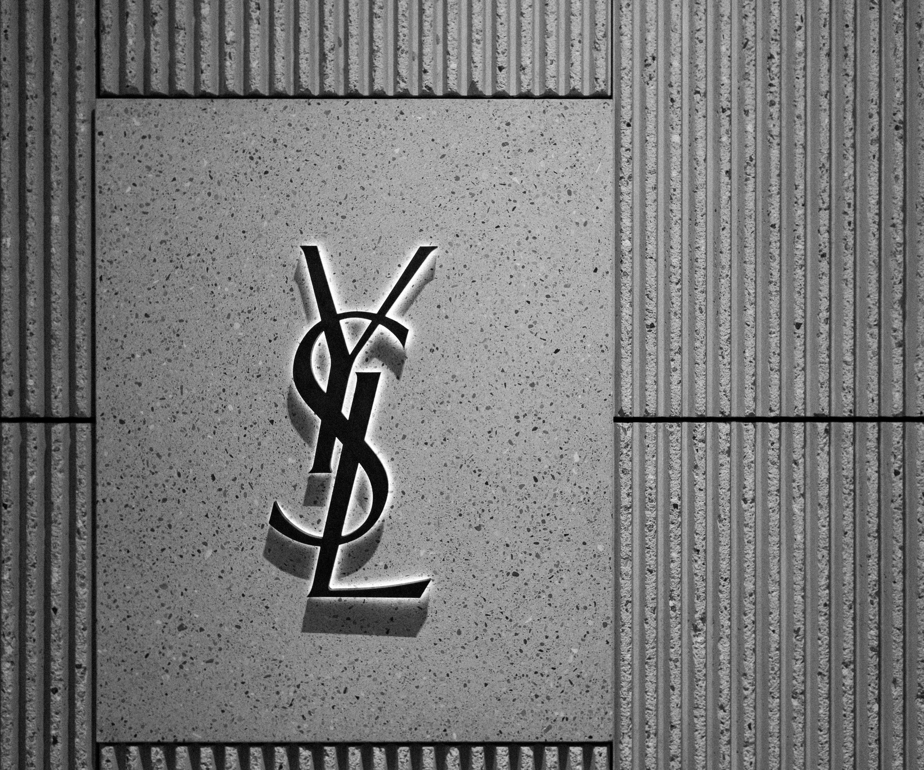 yves saint laurent kering bcg bain